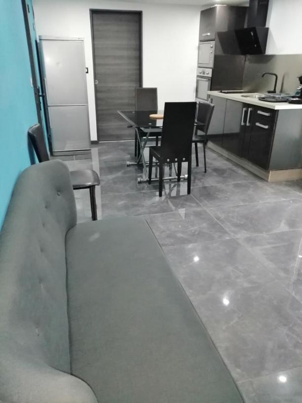 Appartement Tout Proche De Bourg-En-Bresse Peronnas 外观 照片